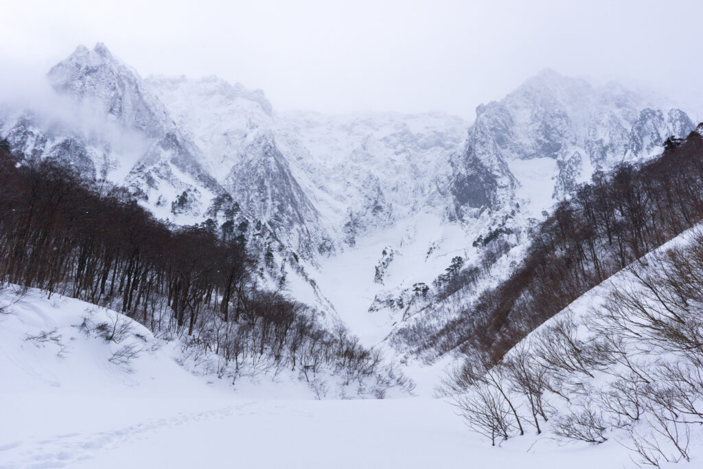 Фото 28 — Спасение затерявшихся альпинистов в горах